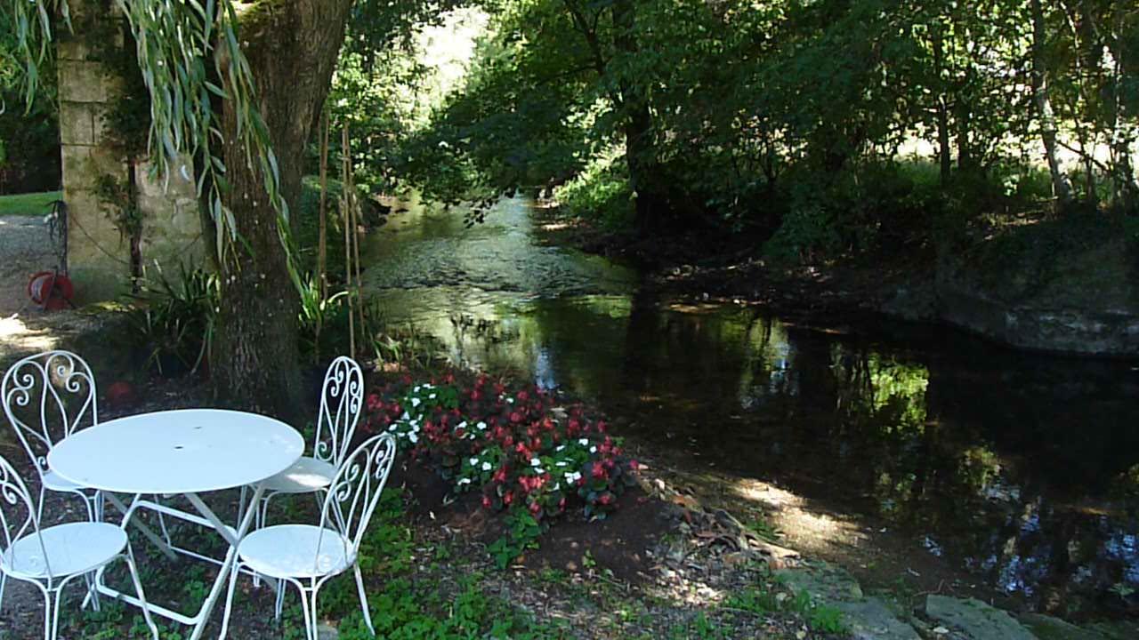 Migné-Auxances Moulin De Giroirヴィラ エクステリア 写真